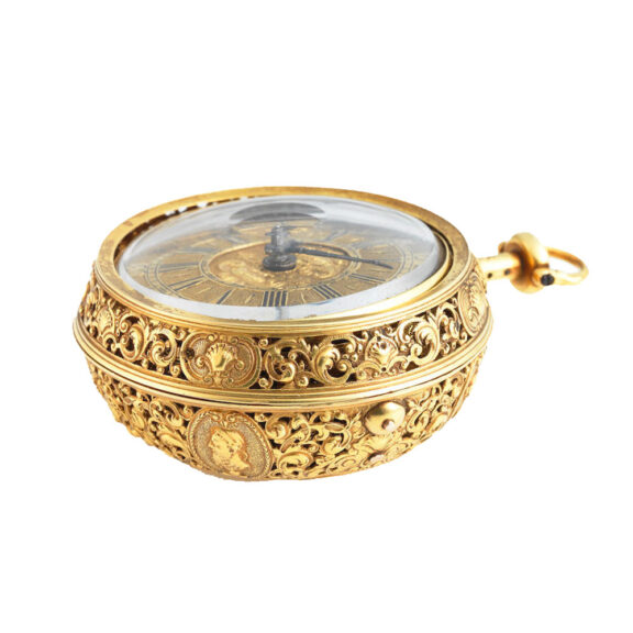English fine gold quarter repeating verge watch Circa 1715 English fine gold quarter repeating verge watch Circa 1715