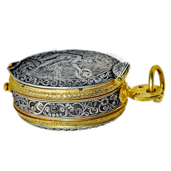 Dutch firegilt oval, single handed pendant watch Circa 1600 Dutch firegilt oval, single handed pendant watch Circa 1600