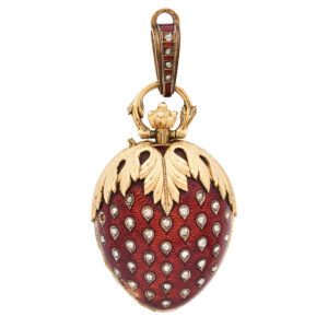 Swiss cylinder watch in the form of a strawberry Circa 1880