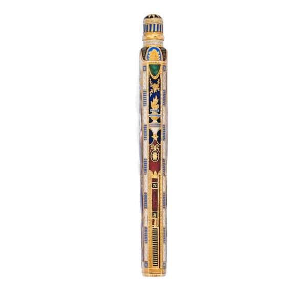 Swiss 18 carat gold and enamel perfume flask with watch Circa 1810 Swiss 18 carat gold and enamel perfume flask with watch Circa 1810