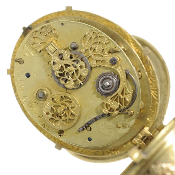 French gilt and silver oval verge watch Circa 1625 French gilt and silver oval verge watch Circa 1625