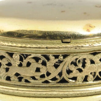 French gilt and silver oval verge watch Circa 1625