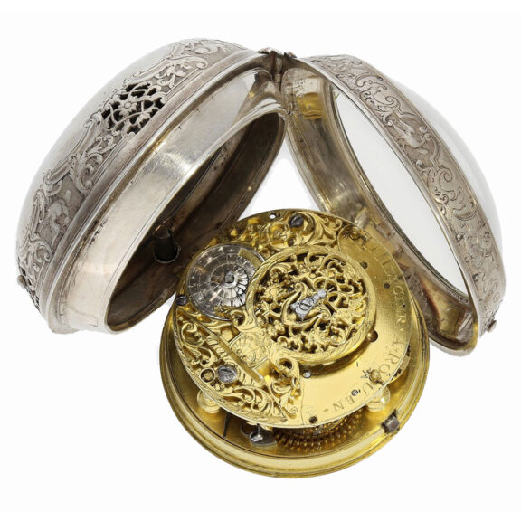 Interesting silver Oignon with striking mechanism, Le Mercier a Rouen, circa 1725 Interesting silver Oignon with striking mechanism, Le Mercier a Rouen, circa 1725