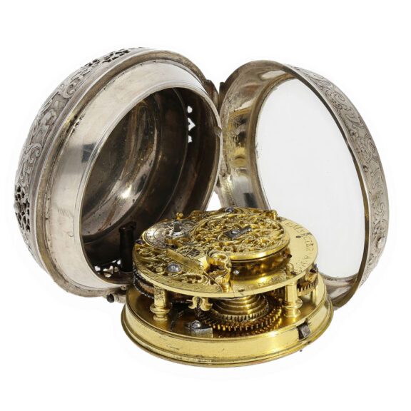 Interesting silver Oignon with striking mechanism, Le Mercier a Rouen, circa 1725 Interesting silver Oignon with striking mechanism, Le Mercier a Rouen, circa 1725