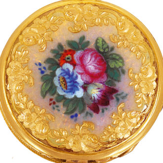 Rare Swiss gold miniature cylinder watch Circa 1850Rare Swiss gold miniature cylinder watch Circa 1850