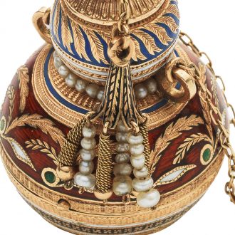 Austrian gold and enamel perfume bottle shaped watch circa 1800