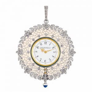 Elegant platinum Swiss lady's pendant lever watch Circa 1910