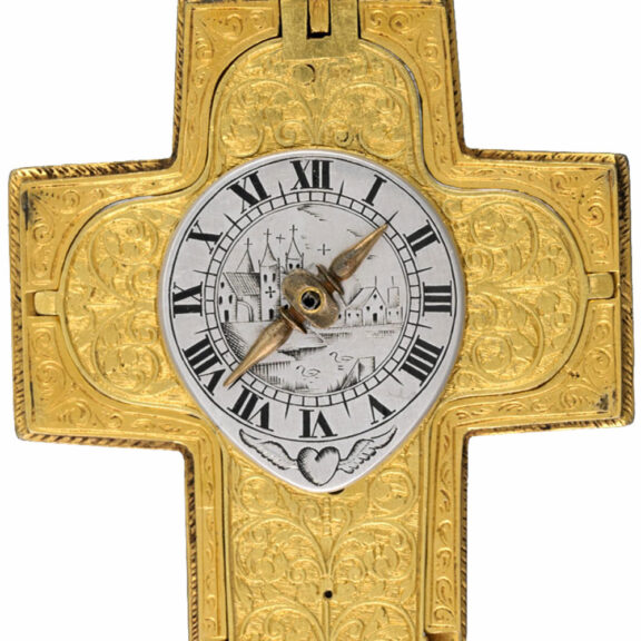 French rock crystal and gilt cross-shaped watch Circa 1630 French rock crystal and gilt cross-shaped watch Circa 1630