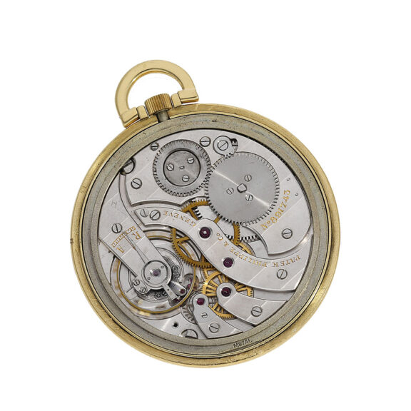 Thin elegant Swiss 18K gold keyless dress watch Circa 1940 Thin elegant Swiss 18K gold keyless dress watch Circa 1940