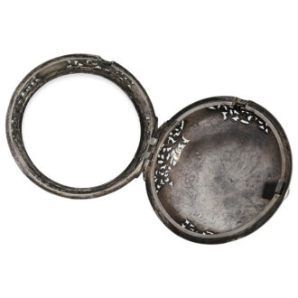 English silver pair-cased watch with champlevé dial Circa 1700
