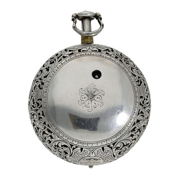 English silver pair-cased watch with champlevé dial Circa 1700 English silver pair-cased watch with champlevé dial Circa 1700