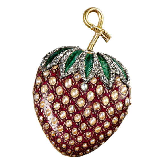 Swiss strawberry shaped pendant form watch Circa 1810