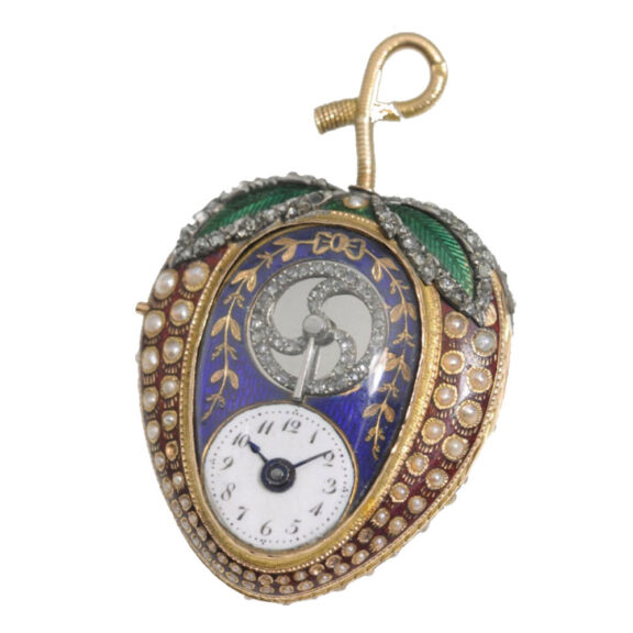 Swiss strawberry shaped pendant form watch Circa 1810 Swiss strawberry shaped pendant form watch Circa 1810