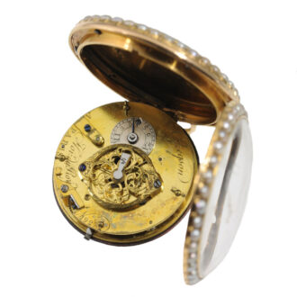 French gold verge watch with matching winding key Circa 1786