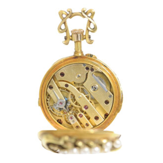 Swiss Art Nouveau pendant watch with nine pearls Circa 1900