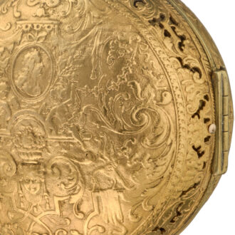 A French verge oignon quarter repeater in a gilt case Circa 1690