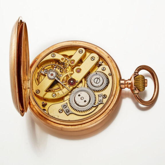 A Swiss lever in an engine turned gold case Circa 1900 A Swiss lever in an engine turned gold case Circa 1900