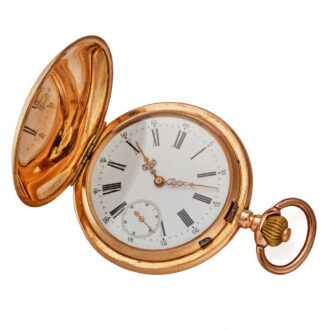 A Swiss lever in an engine turned gold case Circa 1900