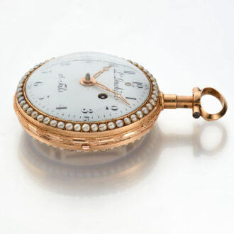 Gold watch repeater with pearls on both sides Circa 1800