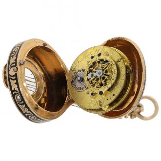 Swiss/Austrian pendant watch in the shape of a mandolin Circa 1810