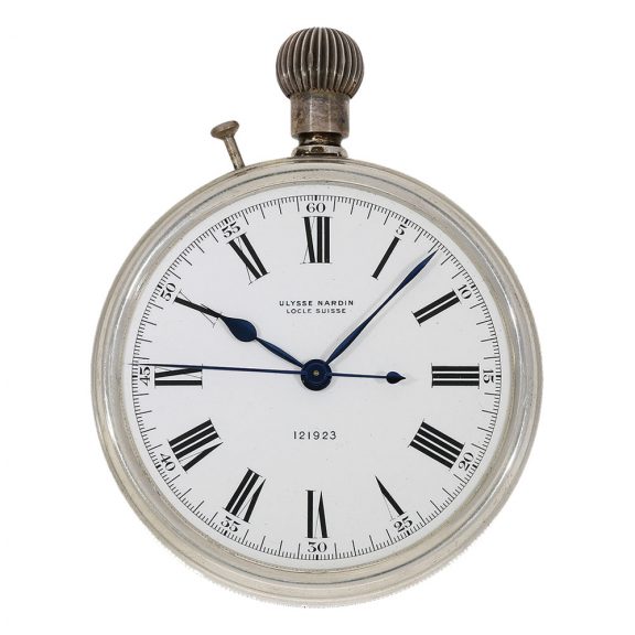 High-precision Swiss military deck chronometer Circa 1942 High-precision Swiss military deck chronometer Circa 1942