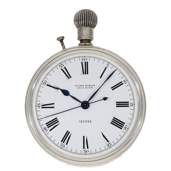 High-precision Swiss military deck chronometer Circa 1942 High-precision Swiss military deck chronometer Circa 1942