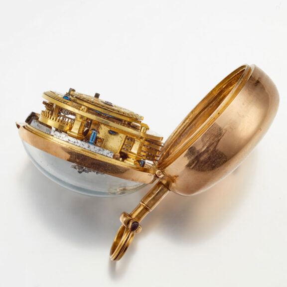 A Swiss verge in 18k gold and enamel pair cases Circa 1760 A Swiss verge in 18k gold and enamel pair cases Circa 1760