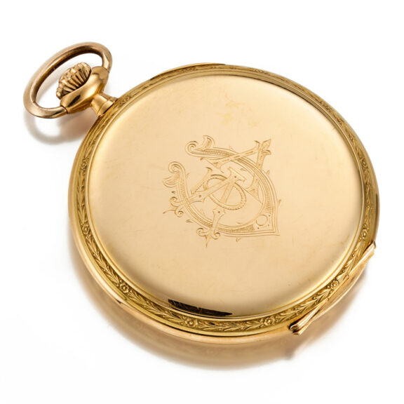 A Swiss lever in a gold monogram hunter case Circa 1940 A Swiss lever in a gold monogram hunter case Circa 1940