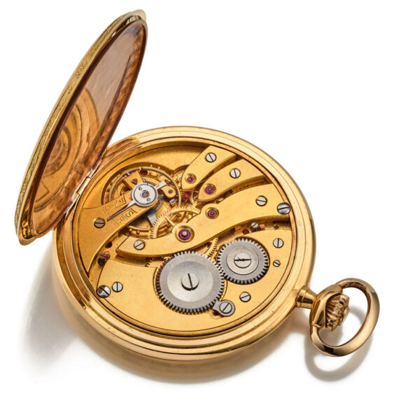 A Swiss lever in a gold monogram hunter case Circa 1940 A Swiss lever in a gold monogram hunter case Circa 1940