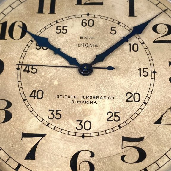 Swiss metal military centre seconds pocket watch Circa 1930 Swiss metal military centre seconds pocket watch Circa 1930