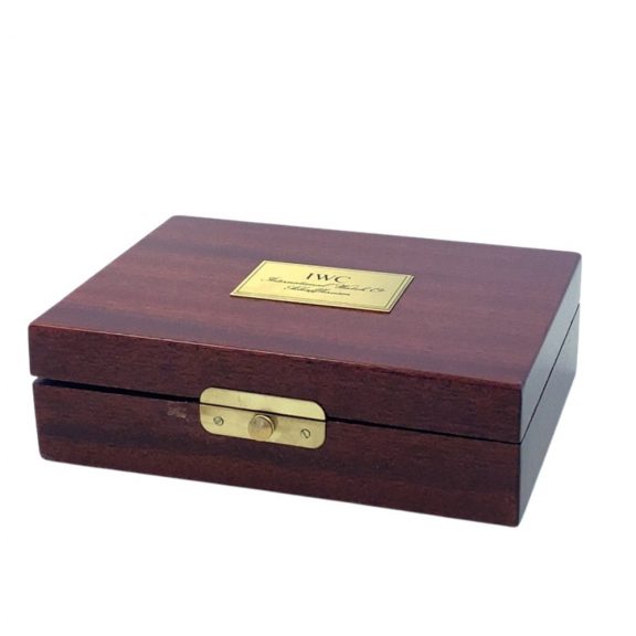 Swiss 18K gold half-hunting cased lever watch Circa 1980 Swiss 18K gold half-hunting cased lever watch Circa 1980