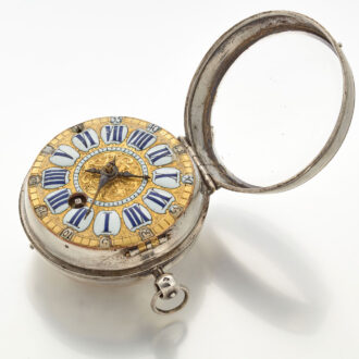 A French oignon pocket watch in a silver case Circa 1715