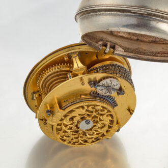 A French oignon pocket watch in a silver case Circa 1715