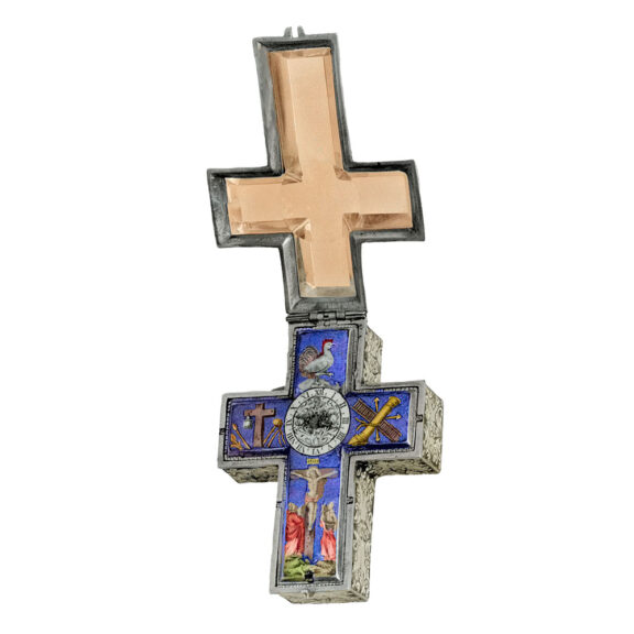 Swiss verge pendant watch in the shape of a crucifix Circa 1650 Swiss verge pendant watch in the shape of a crucifix Circa 1650