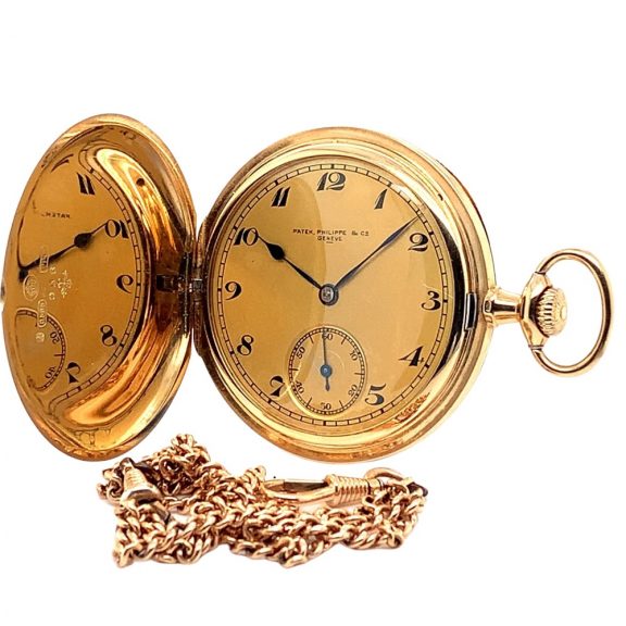 Flat Swiss gold keyless hunting cased pocket watch Circa 1917 Flat Swiss gold keyless hunting cased pocket watch Circa 1917