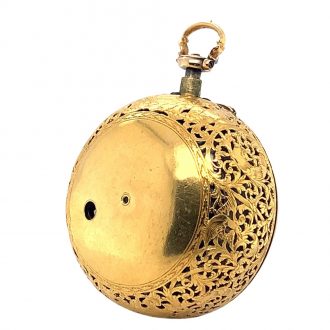 Heavy English gold pair cased verge pocket watch Circa 1710