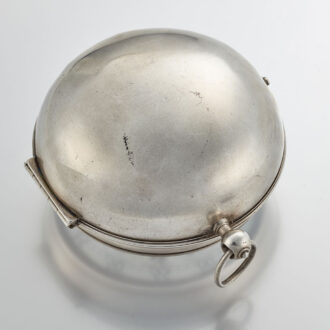A large French silver oignon pocket watch Circa 1715