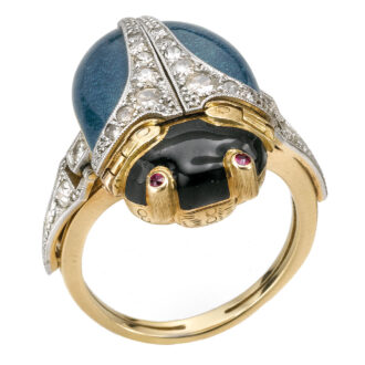 Swiss gold and enamel scarab-form ring watch Circa 1900