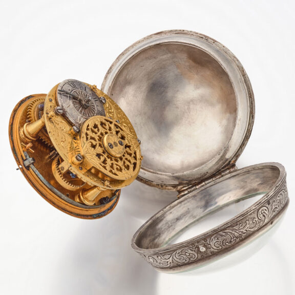 A large French verge oignon in a silver case Circa 1710 A large French verge oignon in a silver case Circa 1710