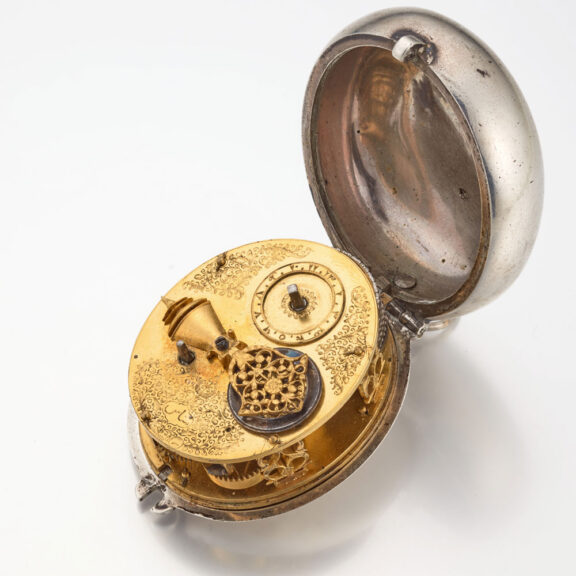 Oval shaped pendant watch for the Ottoman market Circa 1670 Oval shaped pendant watch for the Ottoman market Circa 1670