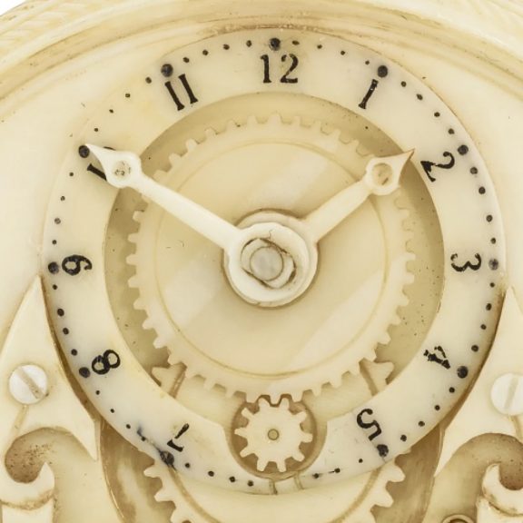 Impressive ivory pocket watch with an ivory link chain Circa 1895 Impressive ivory pocket watch with an ivory link chain Circa 1895