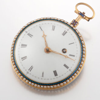 A French 18K gold watch with pearls on both sides Circa 1800