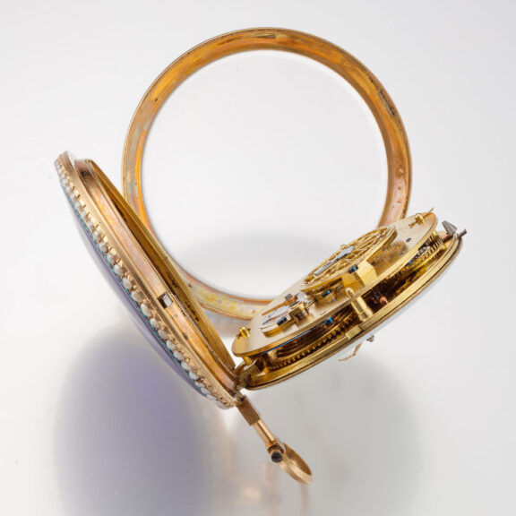 A French 18K gold watch with pearls on both sides Circa 1800 A French 18K gold watch with pearls on both sides Circa 1800