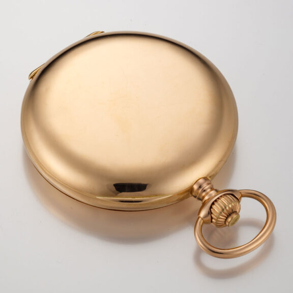 A Swiss 18 carat gold Longines high-quality watch Circa 1910 A Swiss 18 carat gold Longines high-quality watch Circa 1910