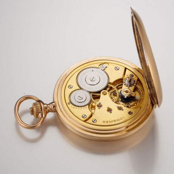 A Swiss 18 carat gold Longines high-quality watch Circa 1910 A Swiss 18 carat gold Longines high-quality watch Circa 1910