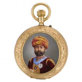 Swiss 18k gold cylinder watch with enamel portrait Circa 1910