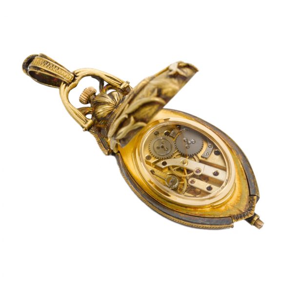 Swiss 18K gold cylinder watch in the shape of a scarab Circa 1880 Swiss 18K gold cylinder watch in the shape of a scarab Circa 1880
