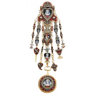 French decorative gold verge watch with chatelaine Circa 1775 French decorative gold verge watch with chatelaine Circa 1775