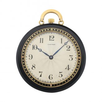 French gold and onyx lever pocket watch with chain Circa 1920