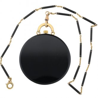 French gold and onyx lever pocket watch with chain Circa 1920